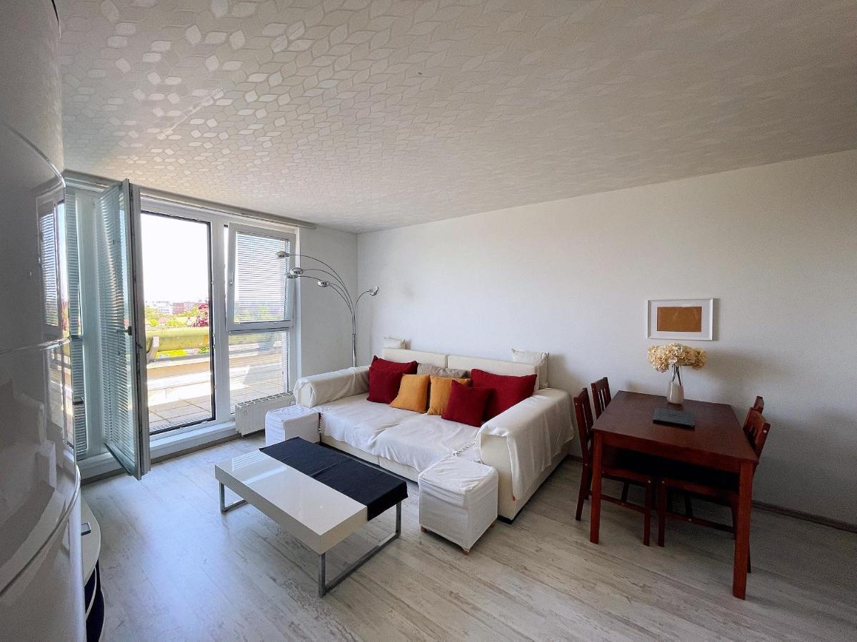 Schone Wohnung Mit Dachterrasse เวียนนา ภายนอก รูปภาพ