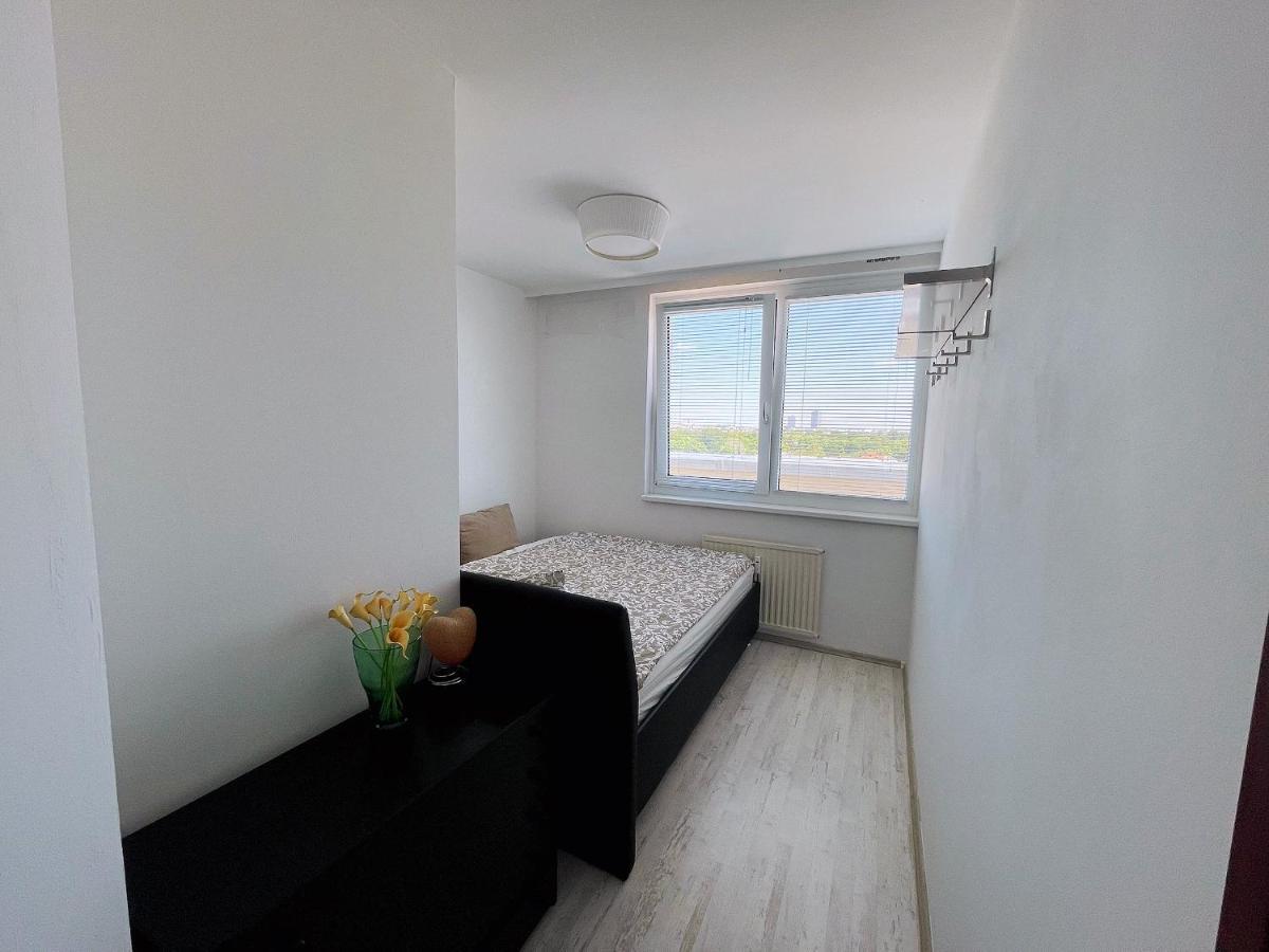 Schone Wohnung Mit Dachterrasse เวียนนา ภายนอก รูปภาพ