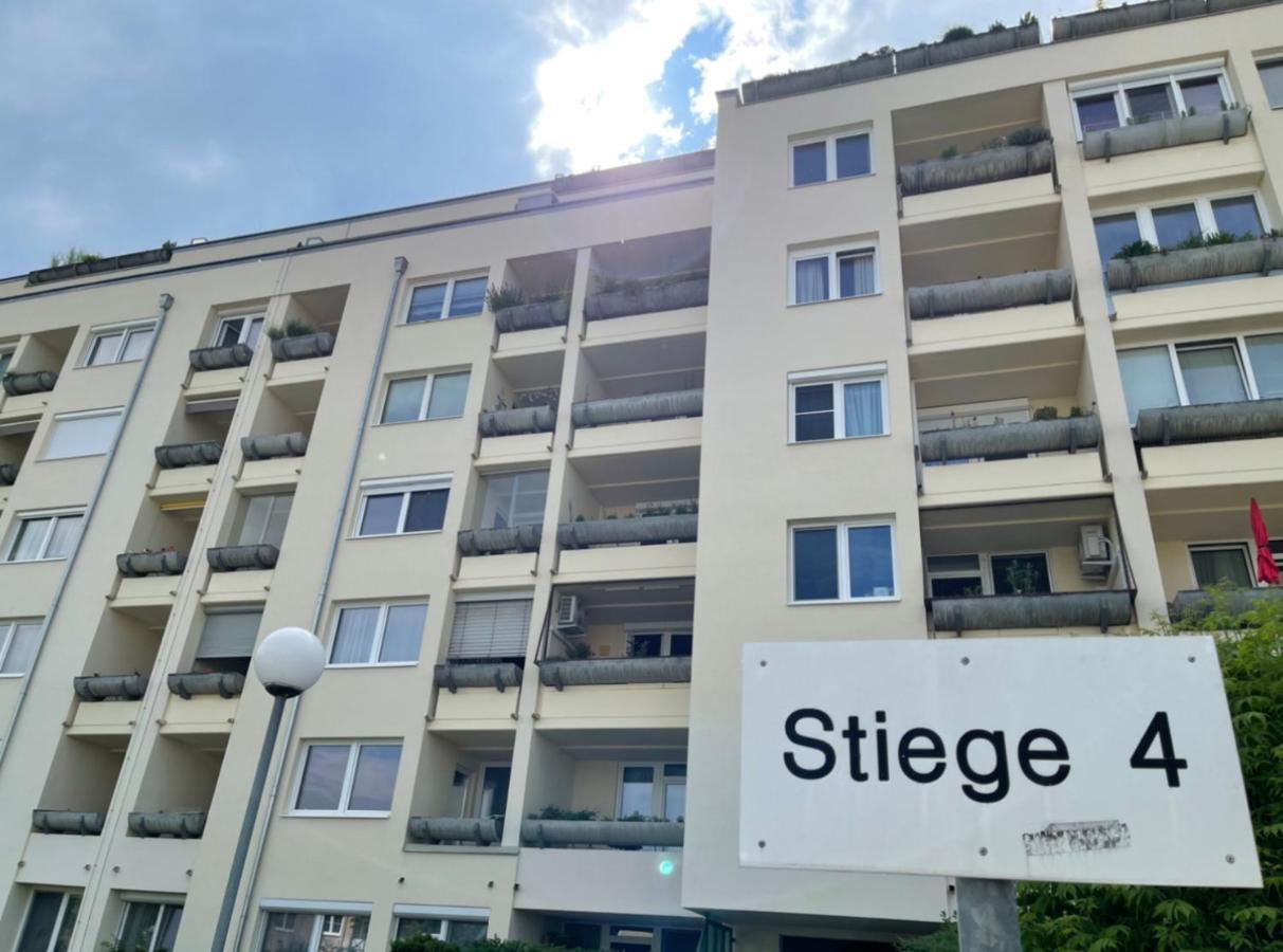 Schone Wohnung Mit Dachterrasse เวียนนา ภายนอก รูปภาพ